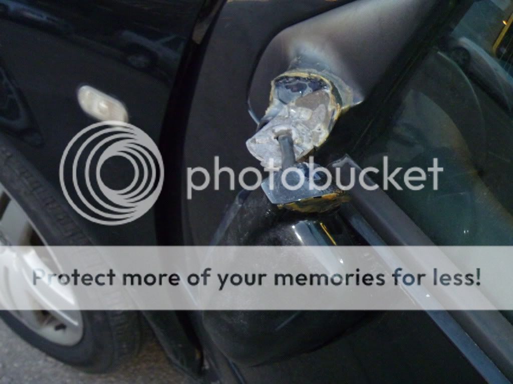 Replacing side view mirror Volkswagen Jetta Junkies